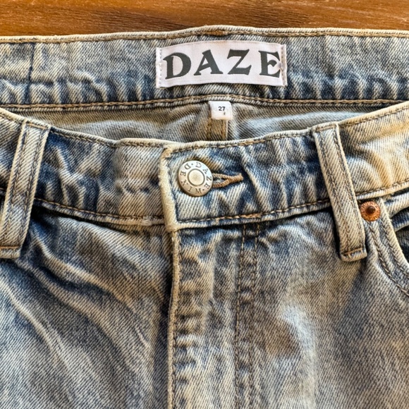 DAZE JEANS - Picture 3 of 5